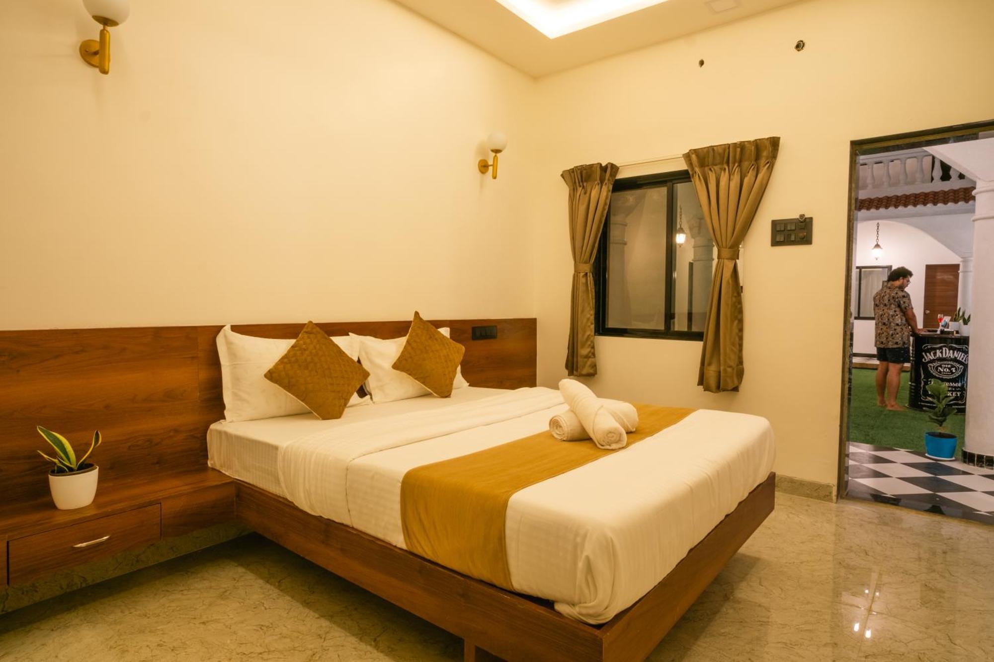 Hotel Sapphire Mansion Alībāg Zewnętrze zdjęcie