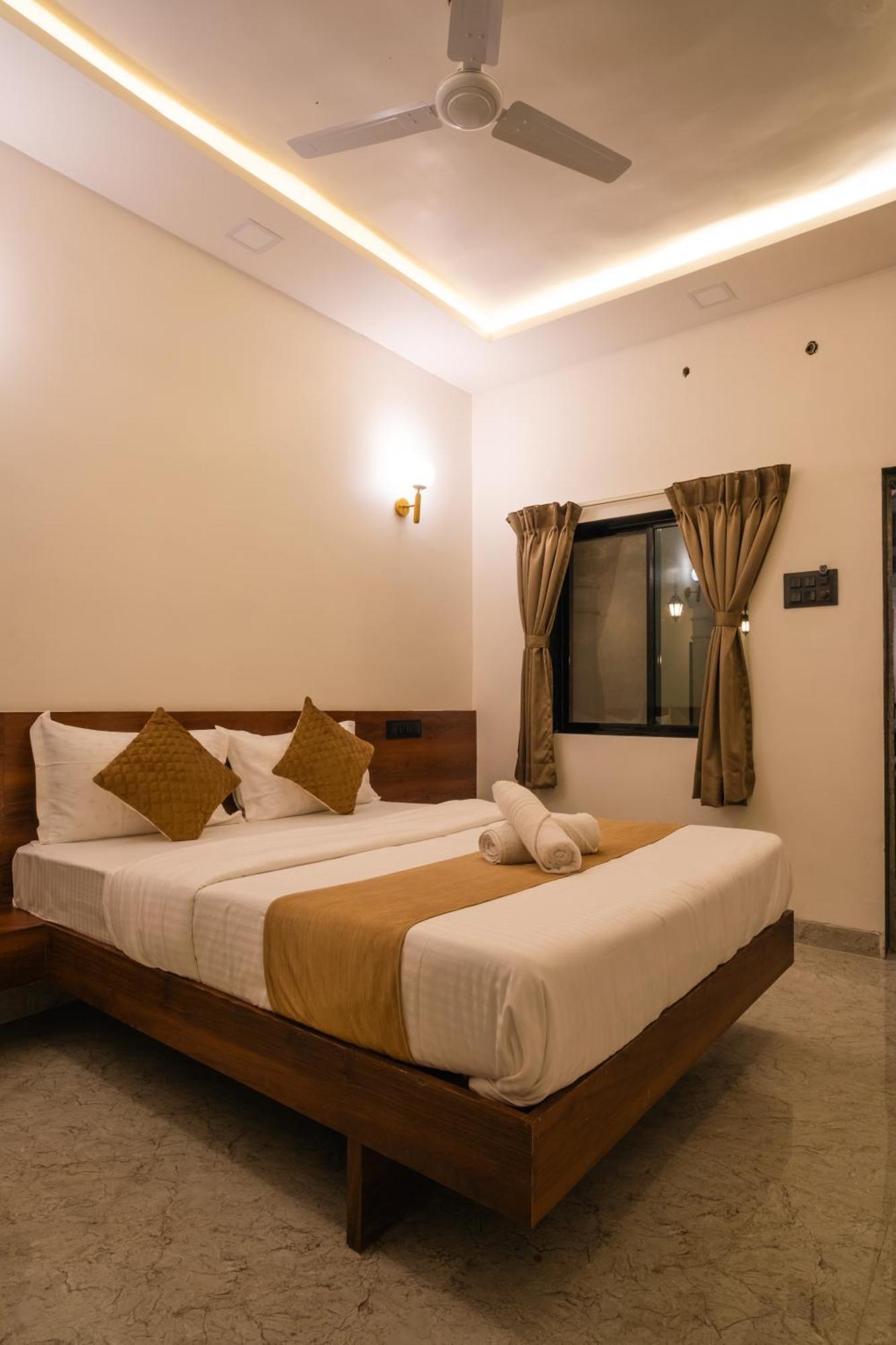 Hotel Sapphire Mansion Alībāg Zewnętrze zdjęcie
