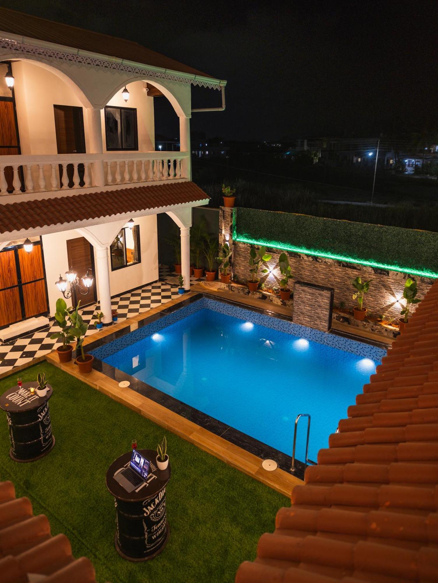 Hotel Sapphire Mansion Alībāg Zewnętrze zdjęcie