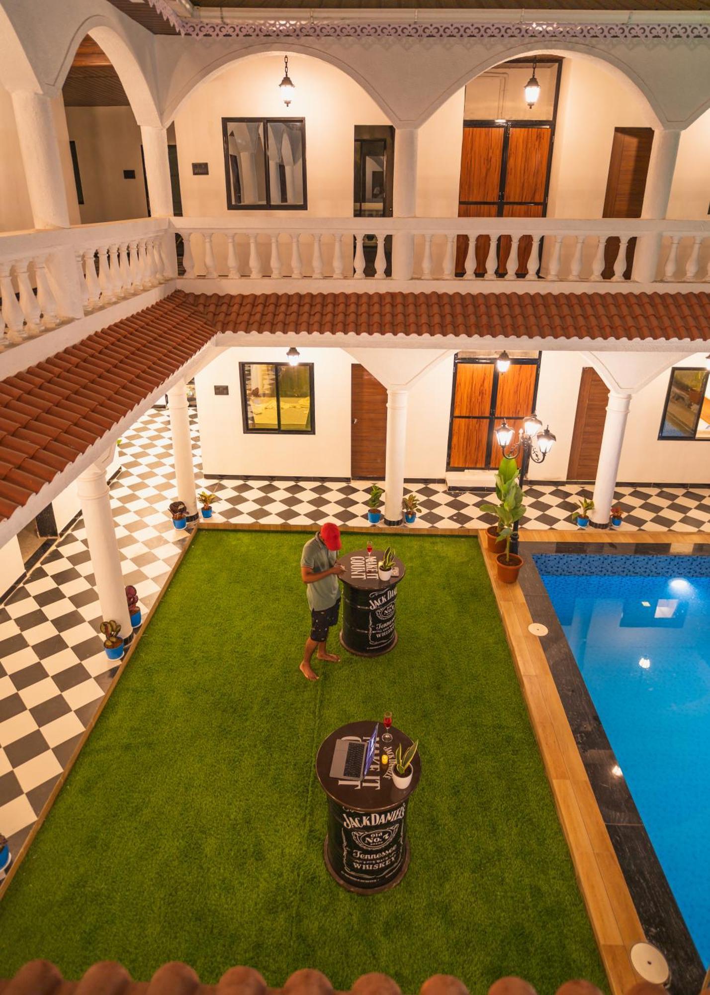 Hotel Sapphire Mansion Alībāg Zewnętrze zdjęcie